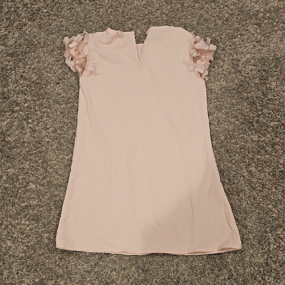 Elegant Pink Dress with Floral Sleeves